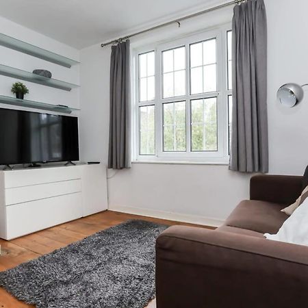 2 Bedroom Apartment In Waterloo Central Londra Dış mekan fotoğraf