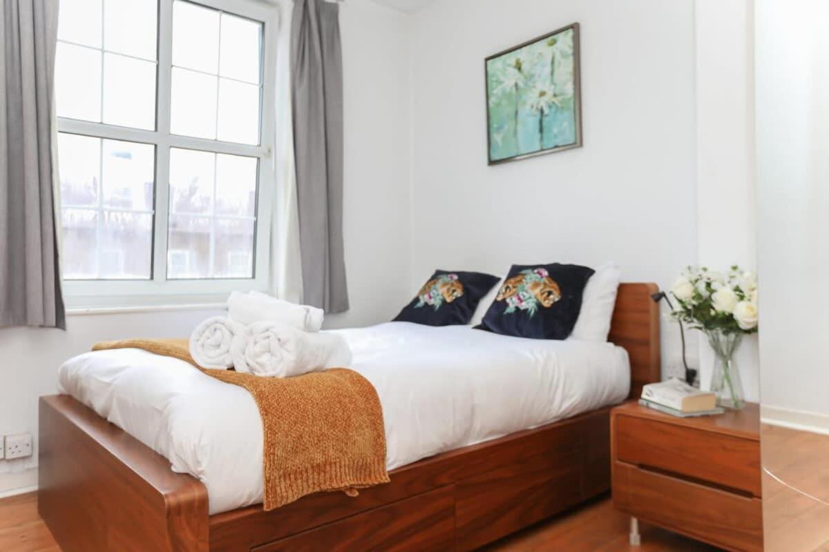 2 Bedroom Apartment In Waterloo Central Londra Dış mekan fotoğraf