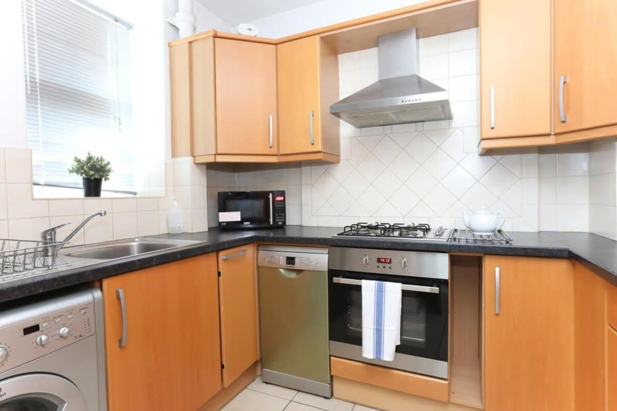 2 Bedroom Apartment In Waterloo Central Londra Dış mekan fotoğraf