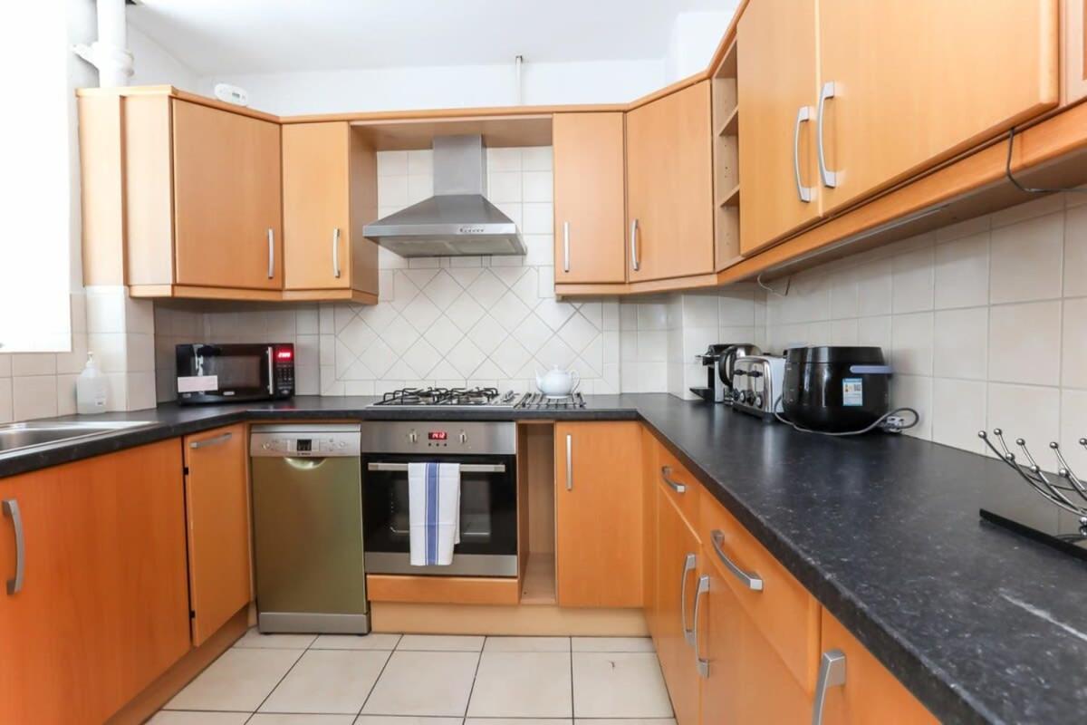 2 Bedroom Apartment In Waterloo Central Londra Dış mekan fotoğraf